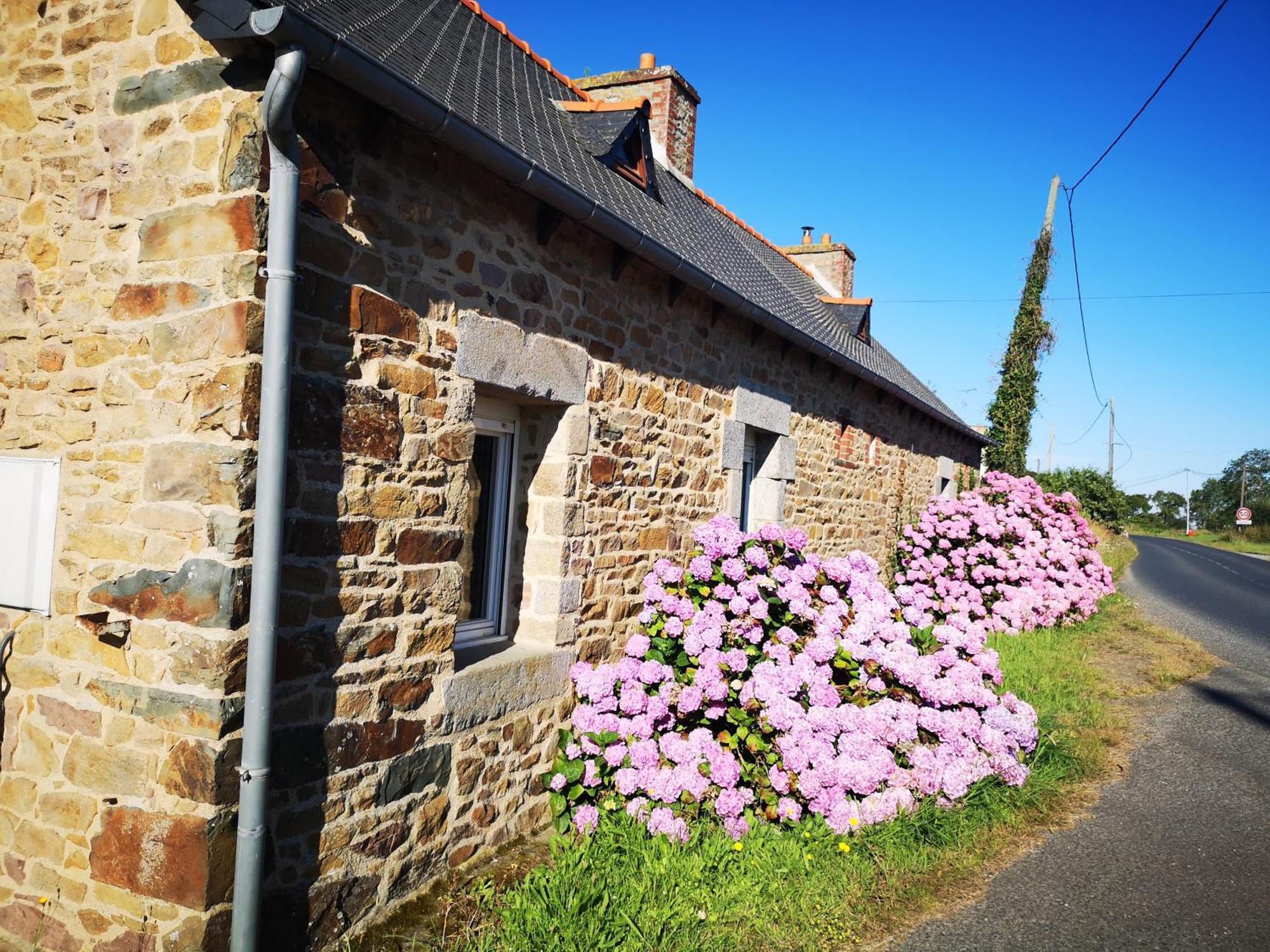 Вилла Gite Breton Sur La Cote De Granit Rose Pleudaniel Экстерьер фото